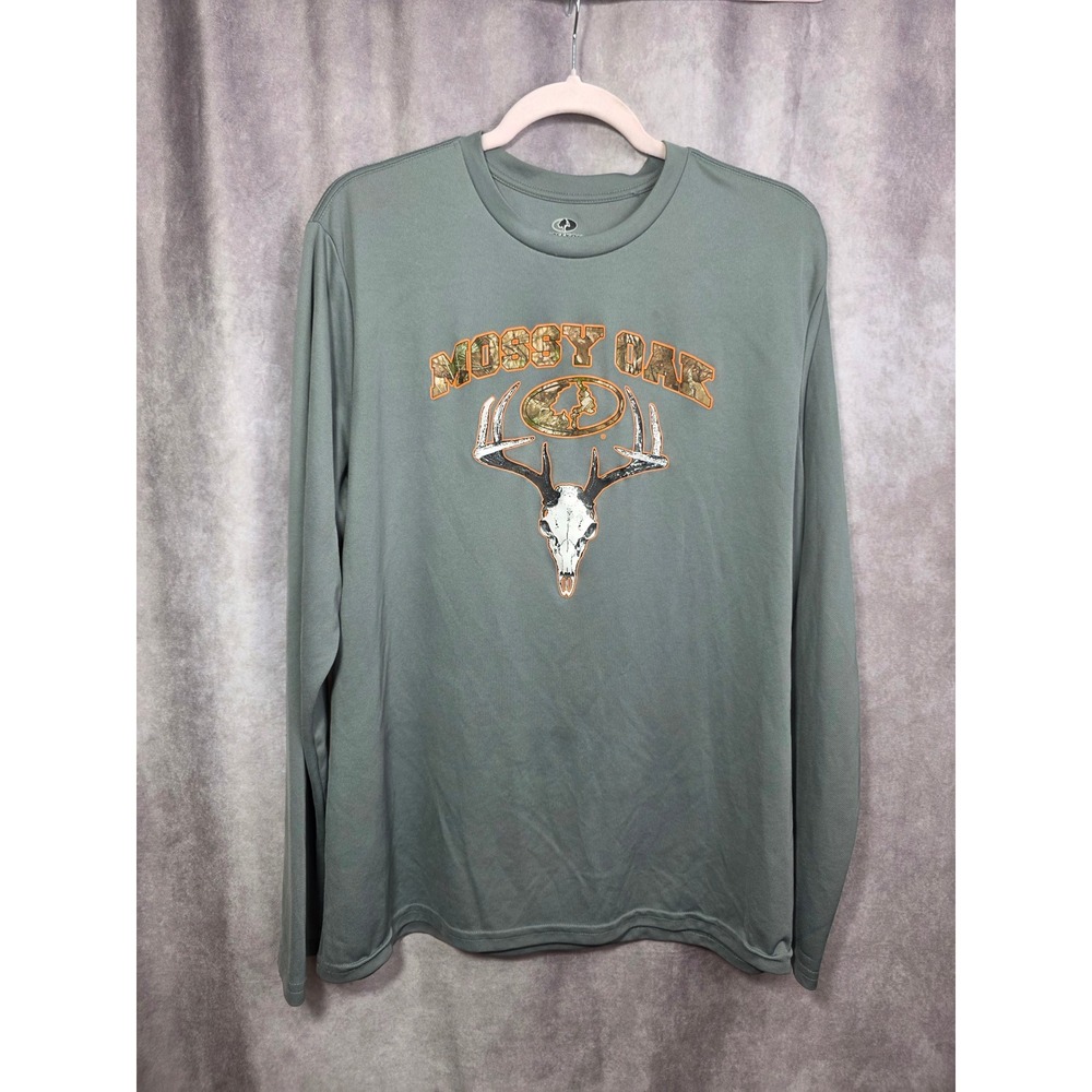 Mossy Oak Mens XL Long Sleeve Performance Shirt Sage Green Deer Skull Graphic
